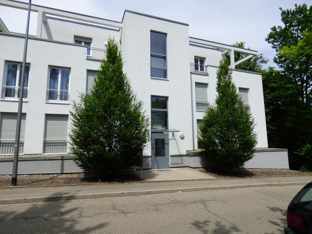 Sewer Apartment Баден-Баден Екстериор снимка